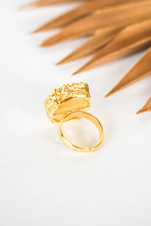 Dasha Solar Quartz Ring